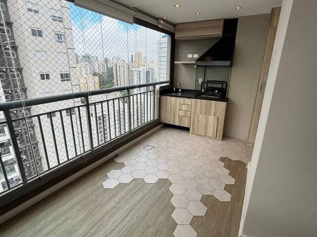 Venda em Vila Andrade - São Paulo